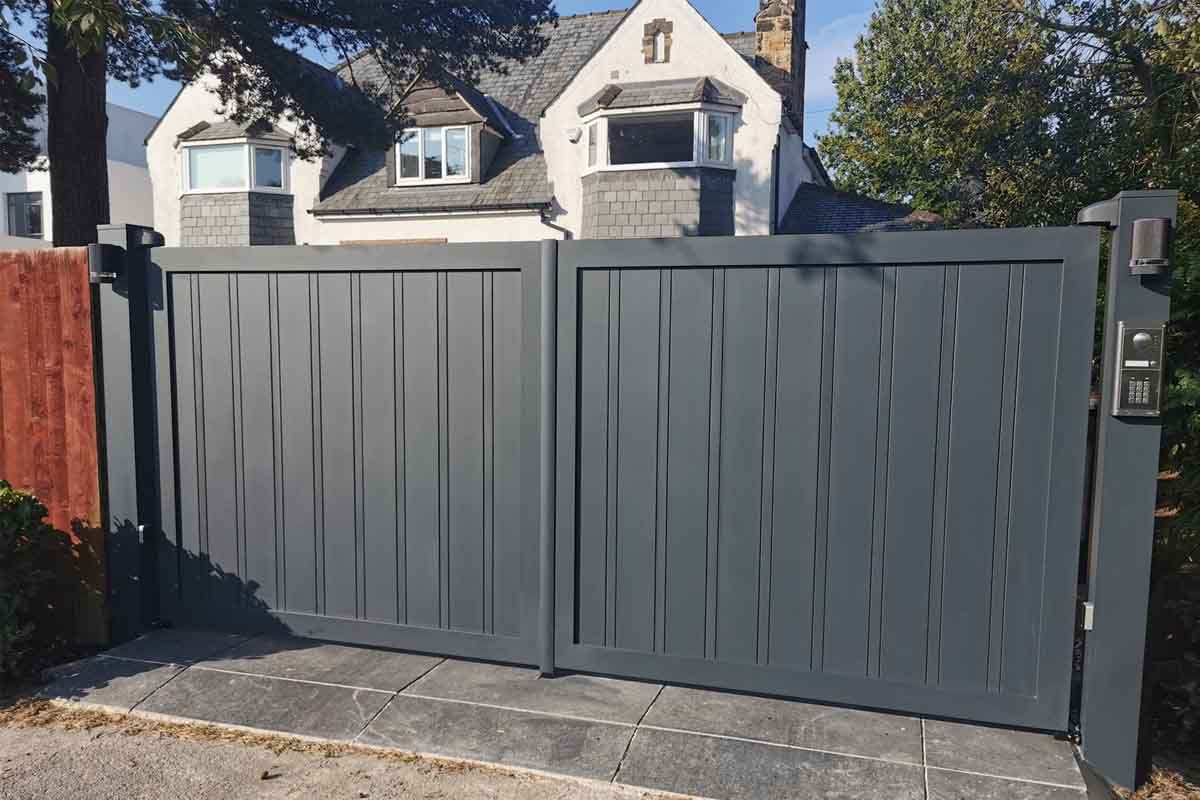 How to Install a Garage Door in San Diego | Apex Garage Doors
